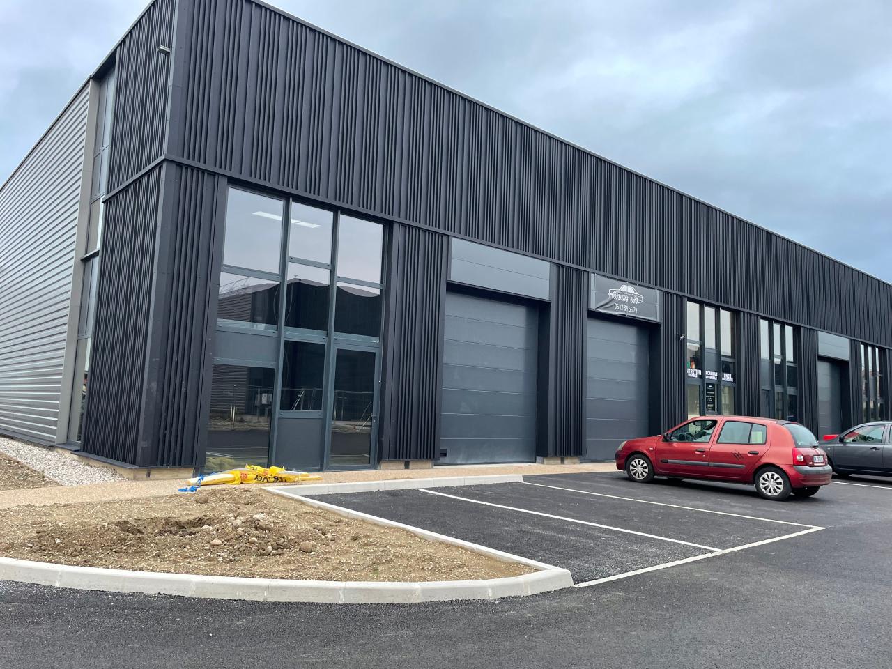 Local d'activité Trévoux 139m² Location local d'activité Trévoux Ain OLACT2313798 0